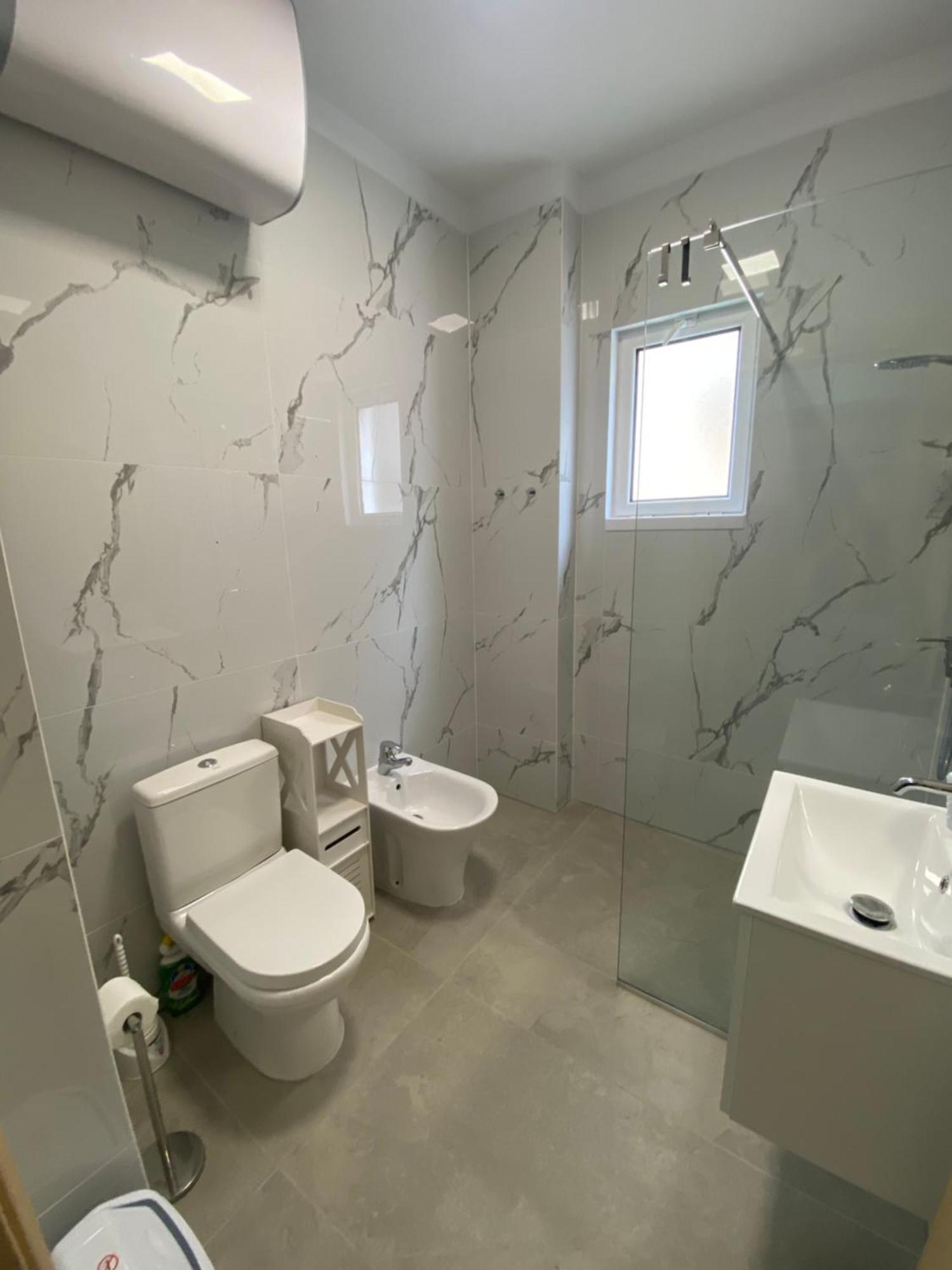 Sunny Apartament Saranda 2 Eksteriør billede