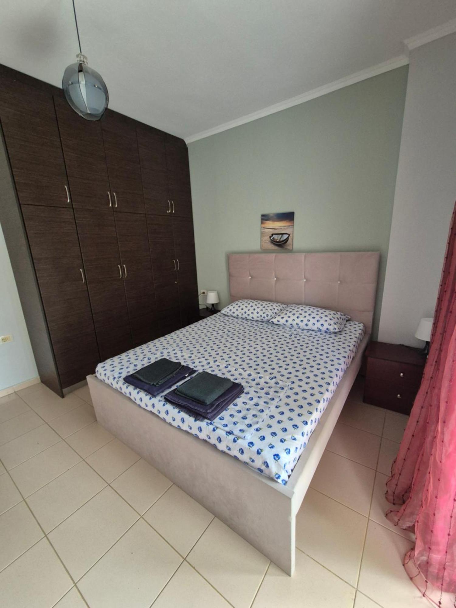 Sunny Apartament Saranda 2 Eksteriør billede